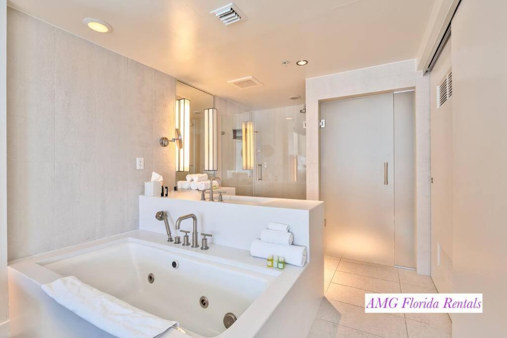 1 Bedroom With Ocean And City Views! Fort Lauderdale Exterior foto